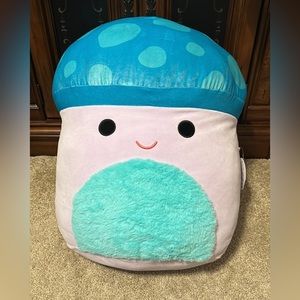 Pyle the Mushroom Squishmallows- 20” NWT.